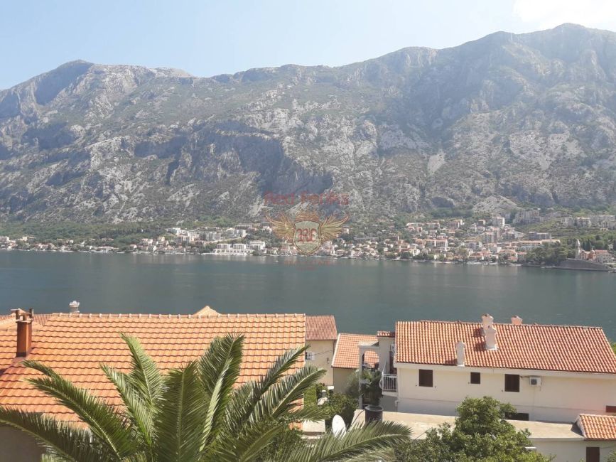House in Kotor, Montenegro, 230 sq.m - picture 1
