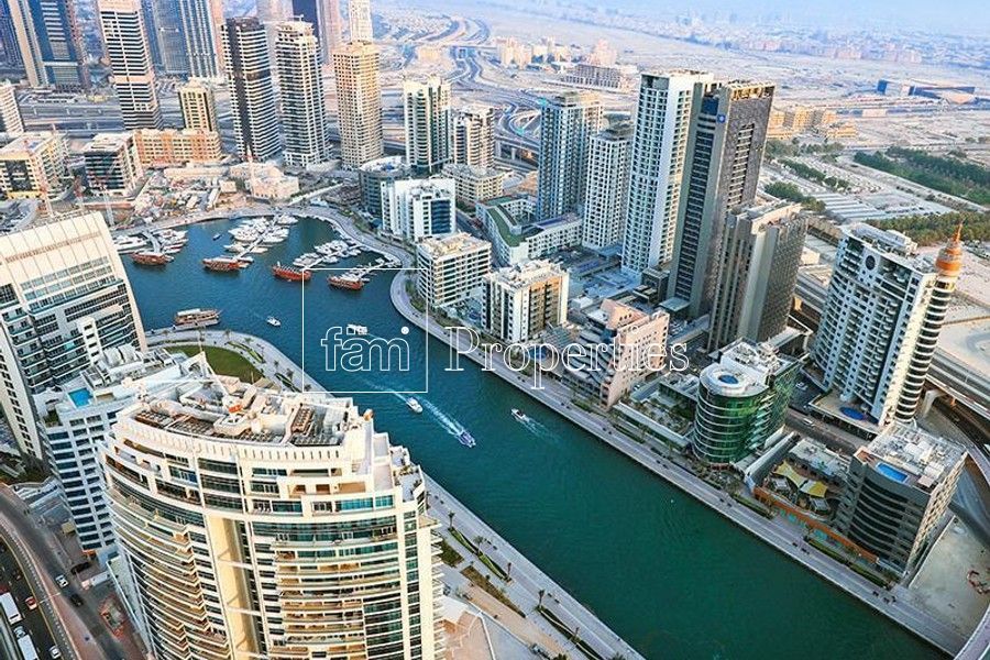Apartment in Dubai, UAE, 71 sq.m - picture 1