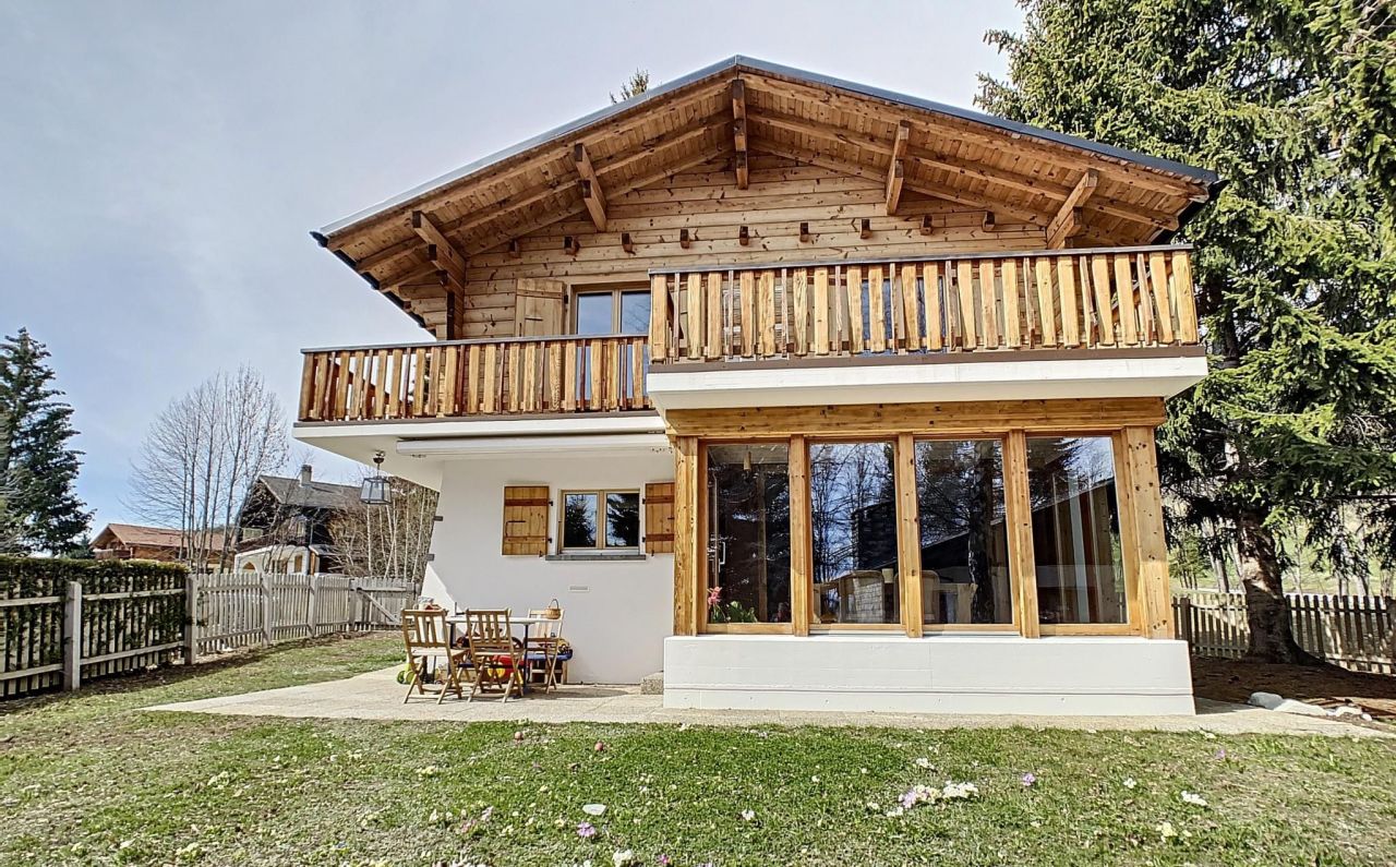 House in Crans-Montana, Switzerland, 92 sq.m - picture 1