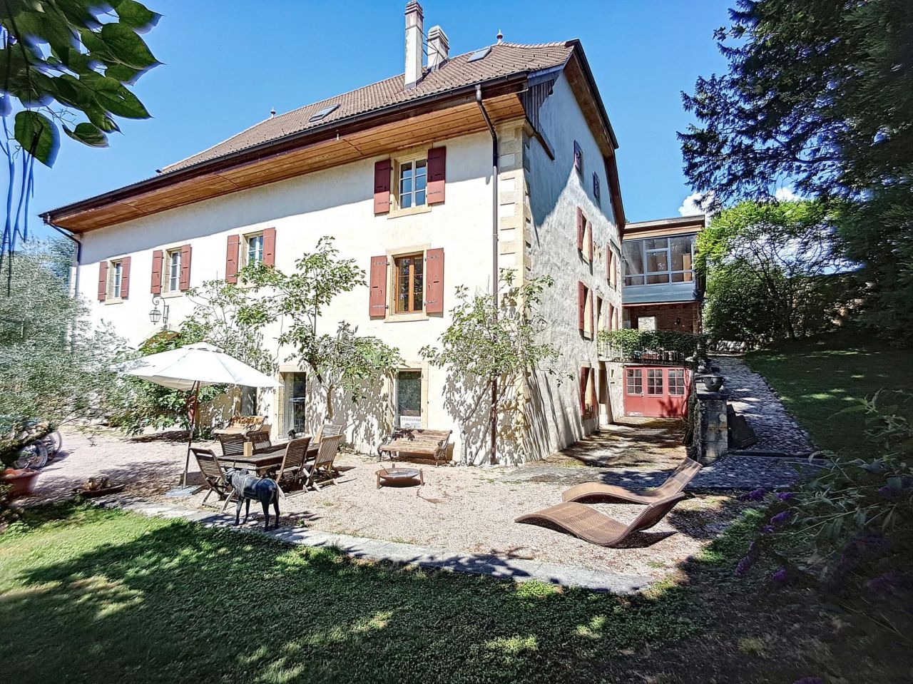 House Grandson, Switzerland, 580 sq.m - picture 1