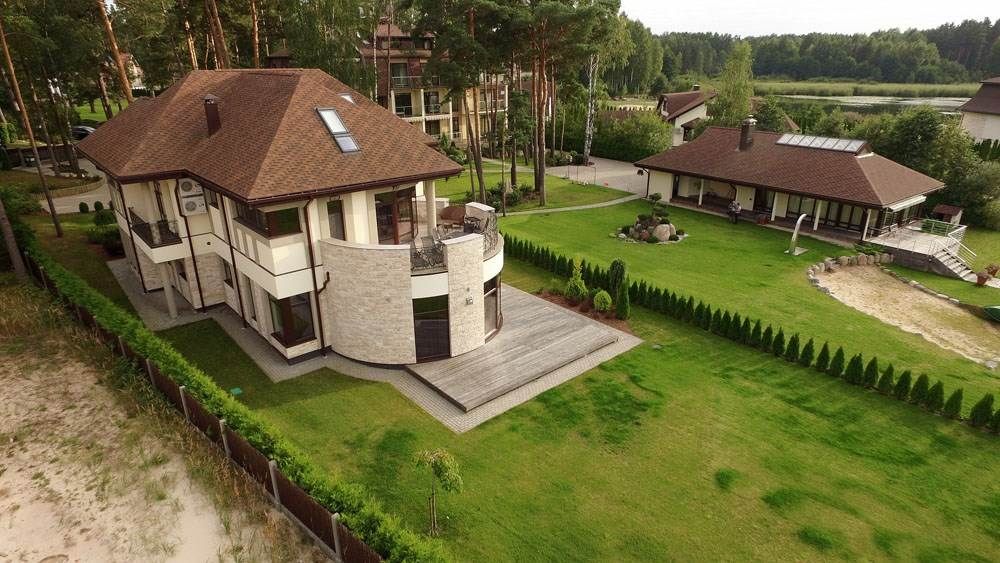 Haus in Sunisi, Lettland, 670 m2 - Foto 1