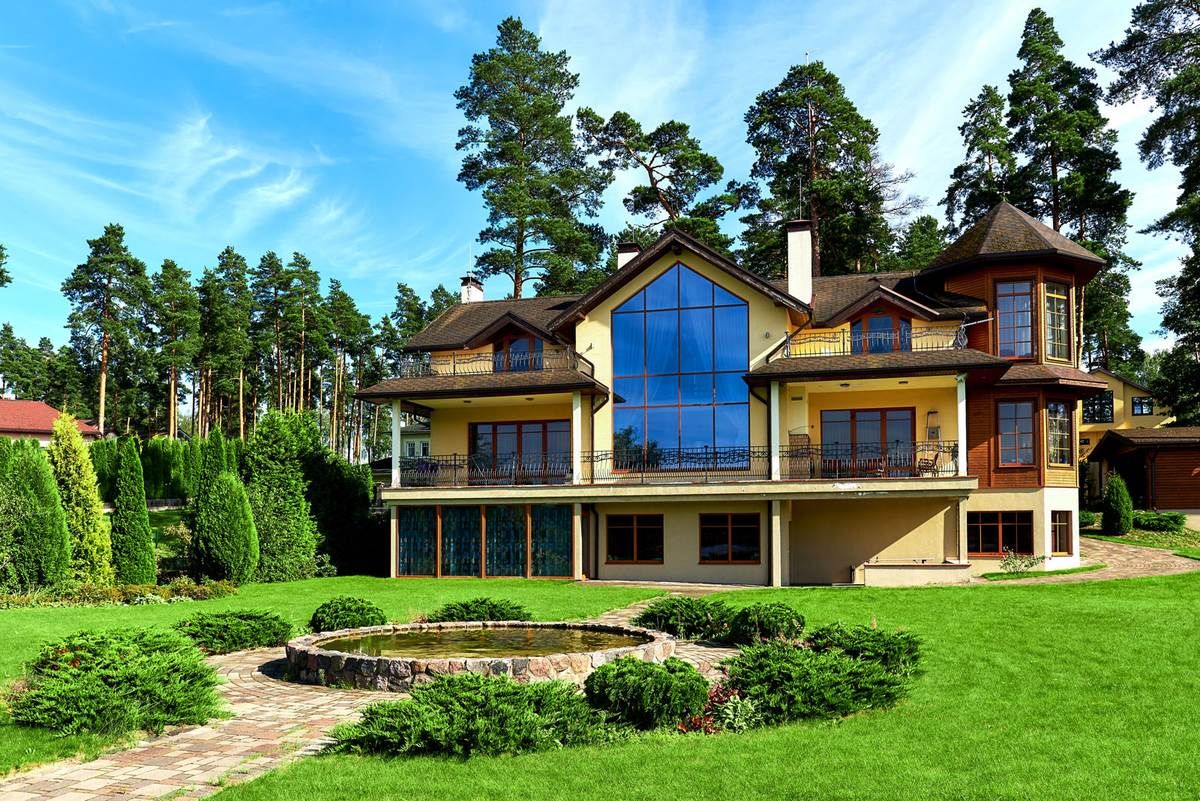 House in Sunisi, Latvia, 391 sq.m - picture 1