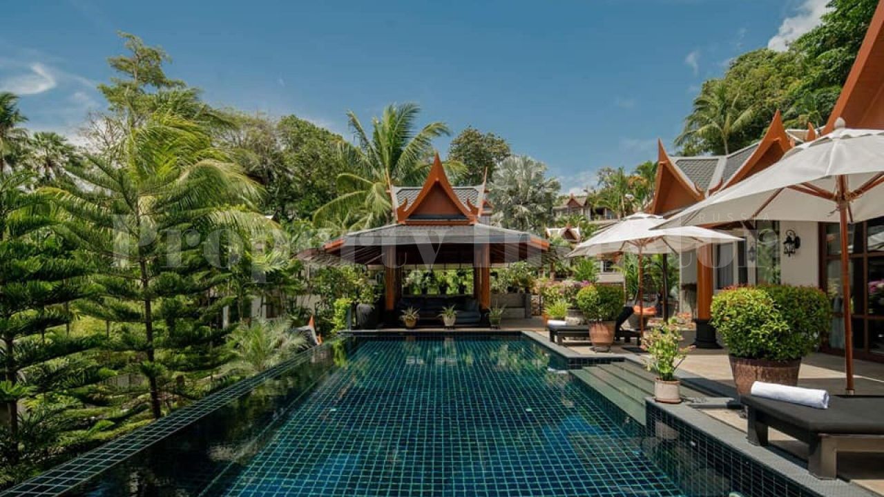 Villa on Phuket Island, Thailand, 340 sq.m - picture 1