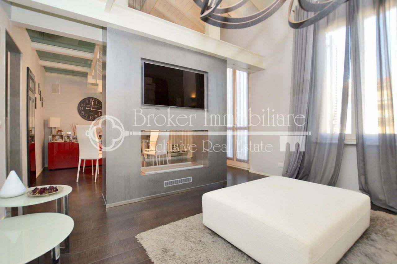 Apartment in Viareggio, Italien, 155 m2 - Foto 1