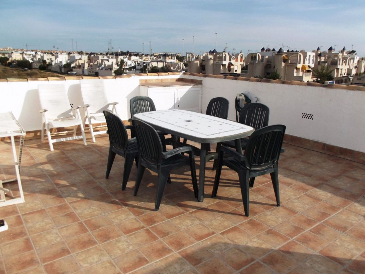 Apartment in Torrevieja, Spain, 68 sq.m - picture 1