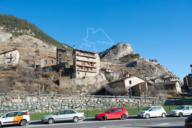 Terreno en Canillo, Andorra, 531 m2 - imagen 1