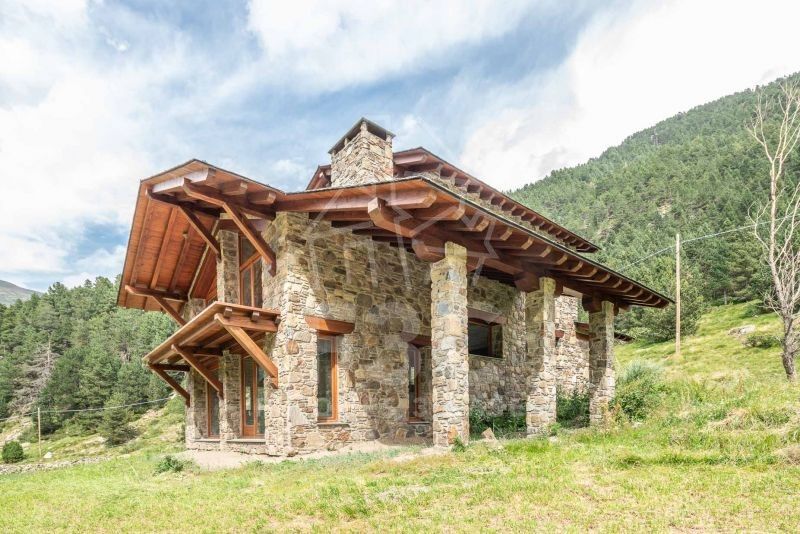 House in Canillo, Andorra, 518 sq.m - picture 1