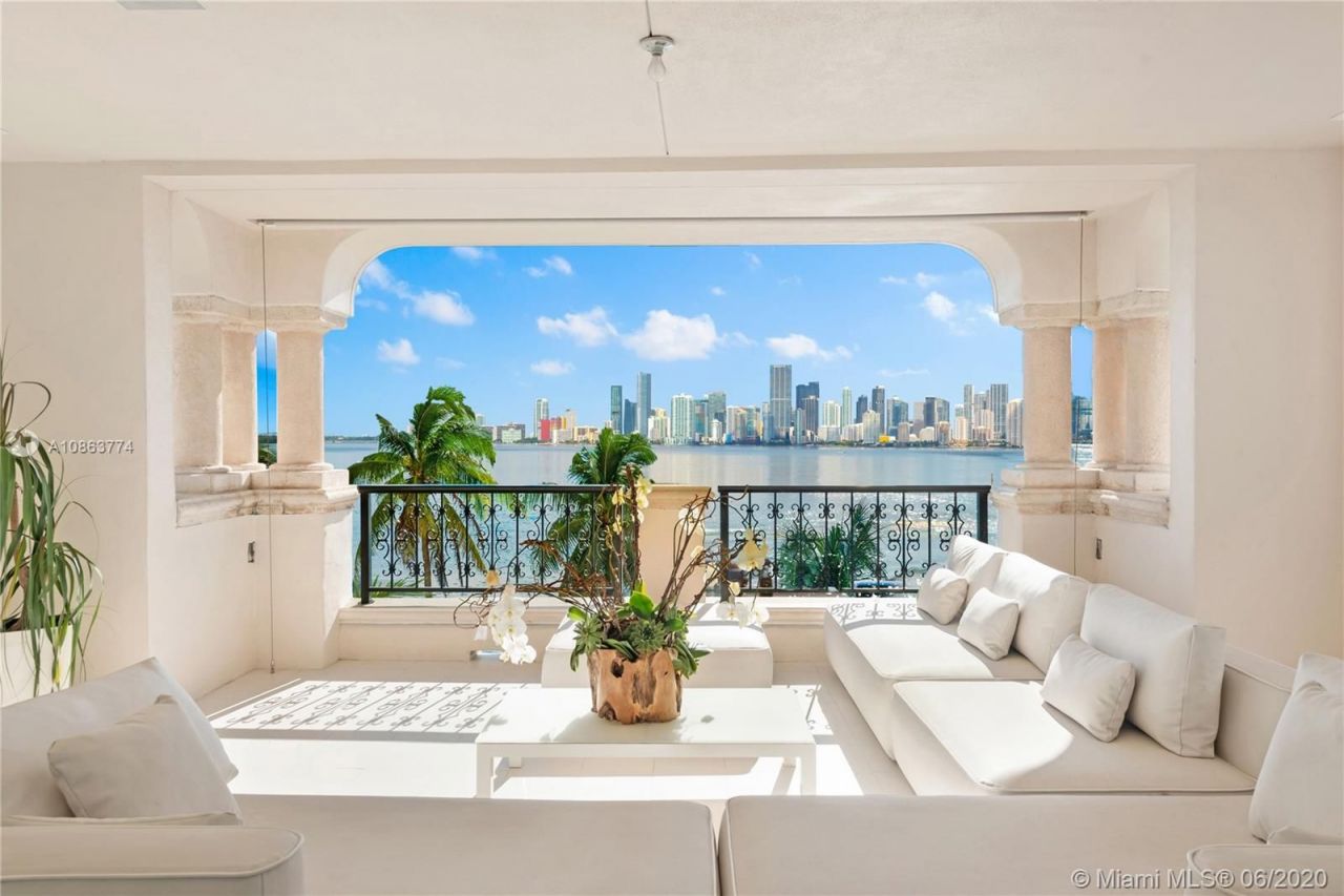 Appartement à Miami, États-Unis, 350 m2 - image 1
