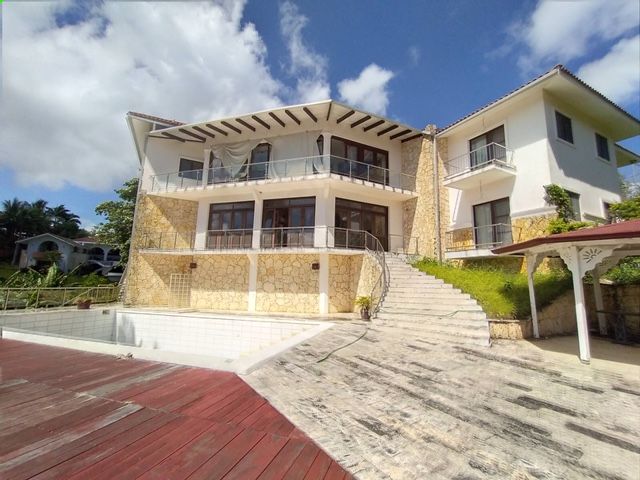 Villa in Sosua, Dominican Republic, 580 sq.m - picture 1