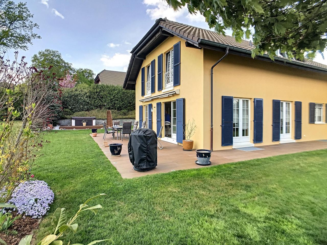 Casa Romont, Suiza, 149 m2 - imagen 1