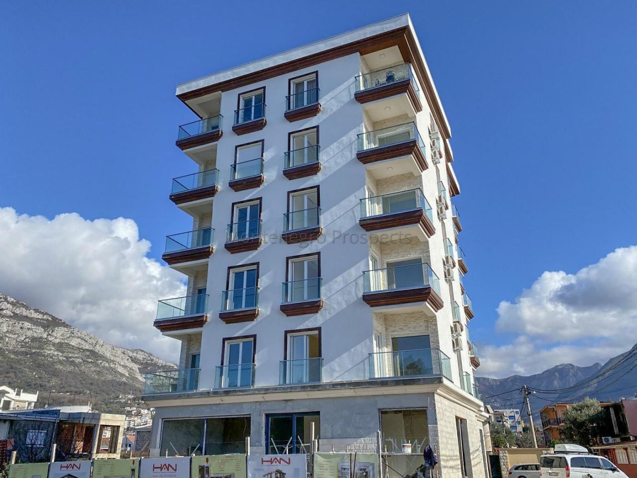 Apartment in Bar, Montenegro, 46 sq.m - picture 1
