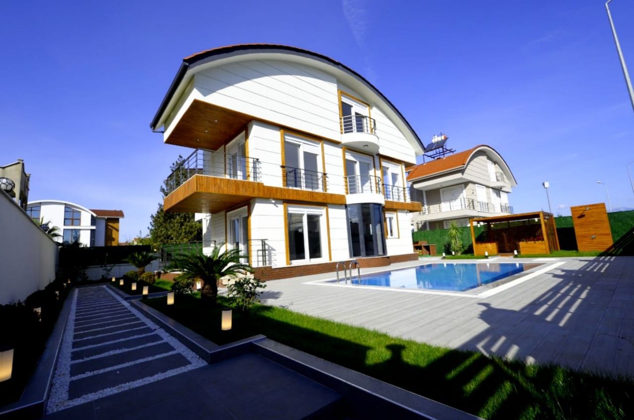 Villa in Belek, Turkey, 230 sq.m - picture 1