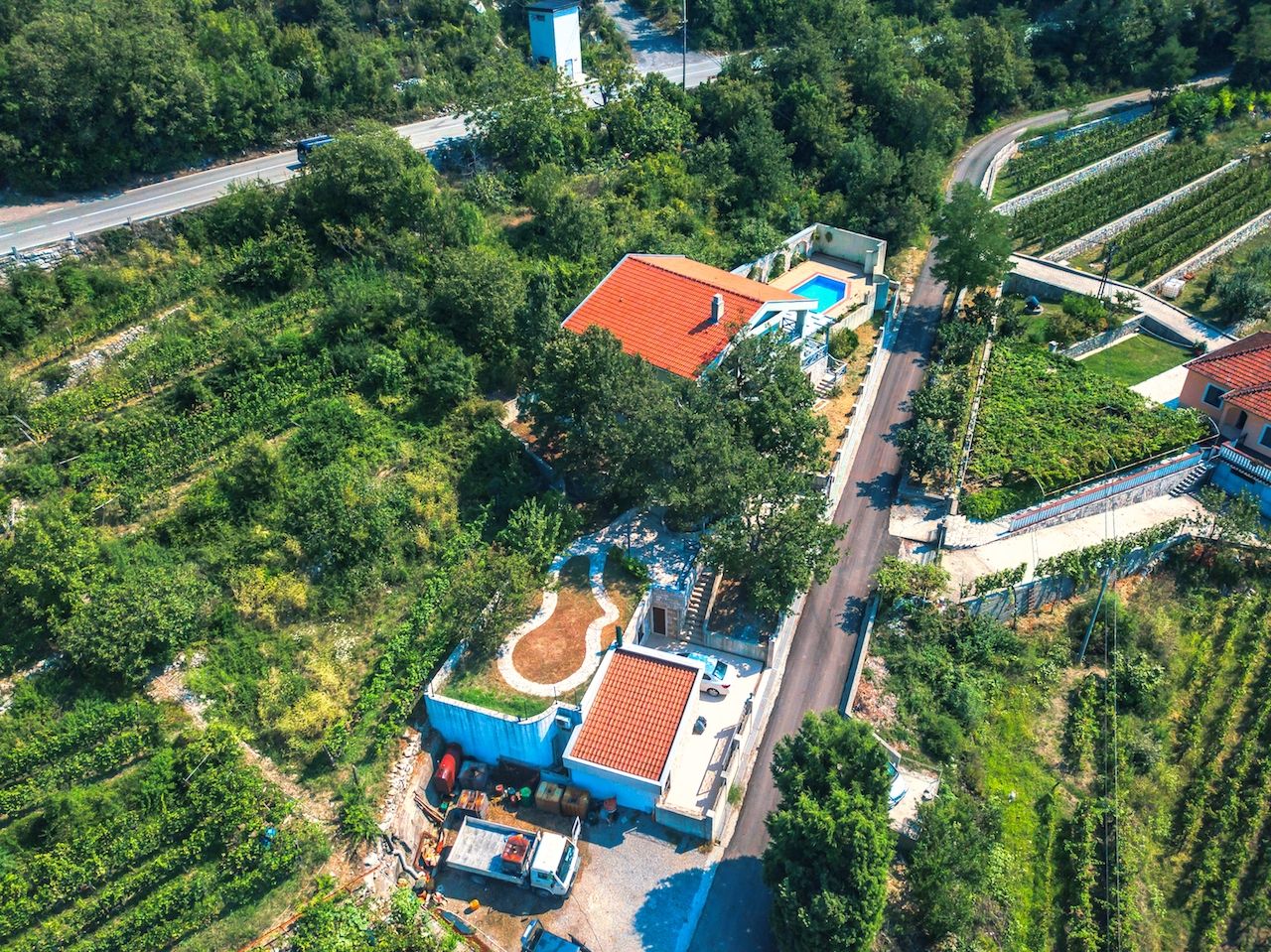 Villa in Virpazar, Montenegro, 220 m2 - Foto 1