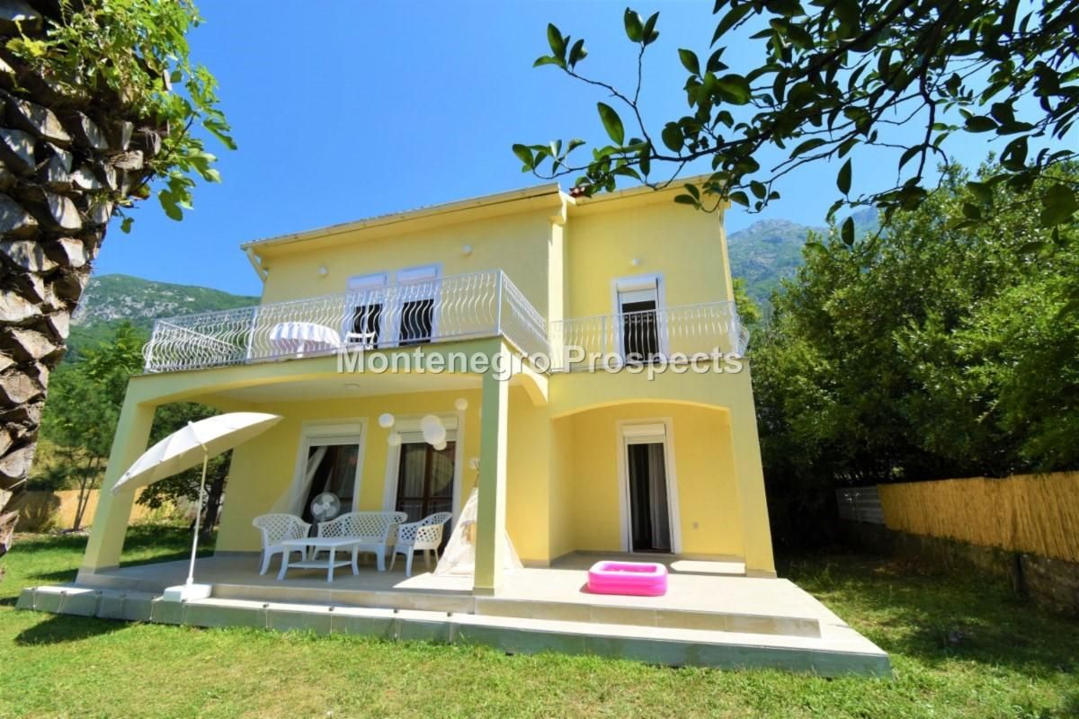 House in Kotor, Montenegro, 146 sq.m - picture 1