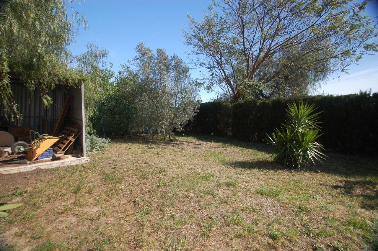 Land in Pego, Spain, 1 000 sq.m - picture 1