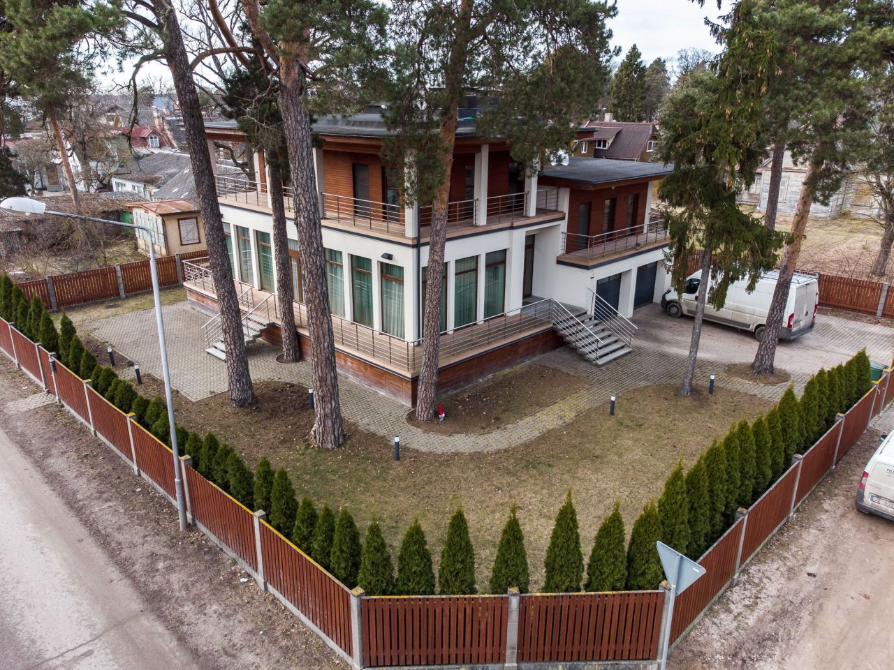 Casa en Jūrmala, Letonia, 441 m2 - imagen 1
