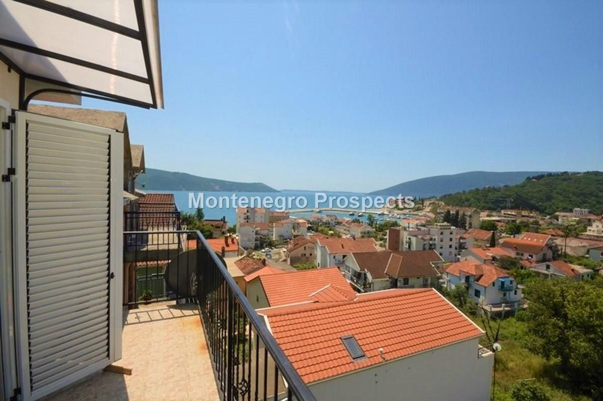 Apartment in Herceg-Novi, Montenegro, 51 sq.m - picture 1