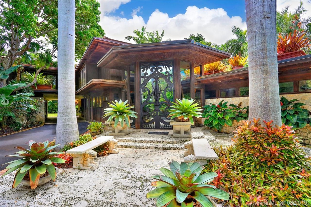 House Miami, USA, 577 sq.m - picture 1