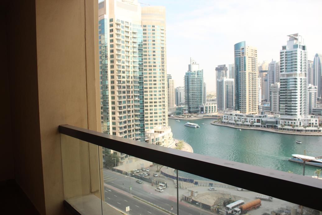 Apartamento en Dubái, EAU, 100 m2 - imagen 1
