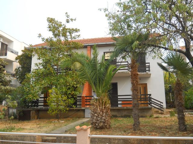 House in Dobra Voda, Montenegro, 200 sq.m - picture 1