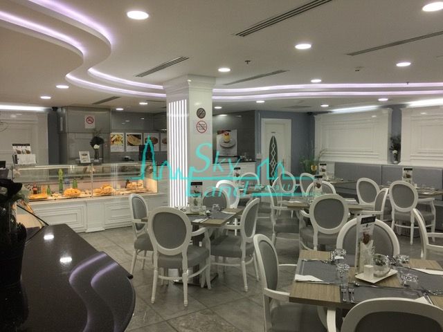 Cafetería, restaurante en Dubái, EAU, 230 m2 - imagen 1