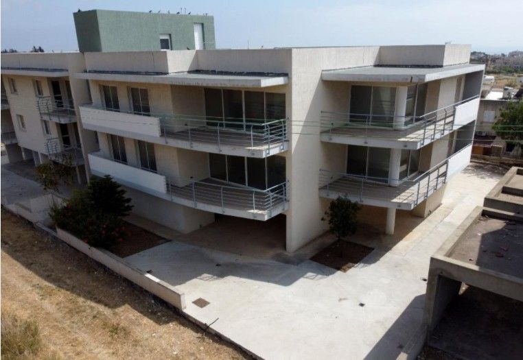 Commercial property in Paphos, Cyprus, 1 878 sq.m - picture 1