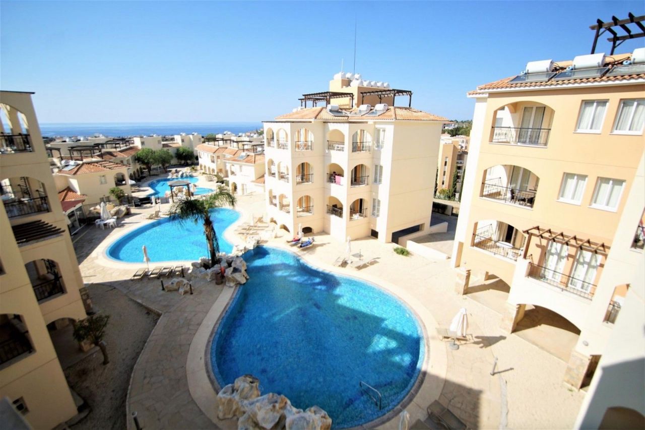 Apartment in Paphos, Cyprus, 75 sq.m - picture 1