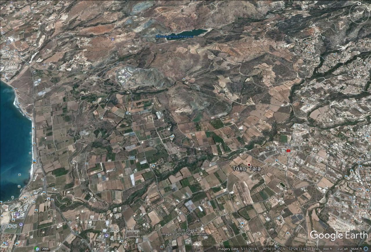 Land in Paphos, Cyprus, 553 sq.m - picture 1