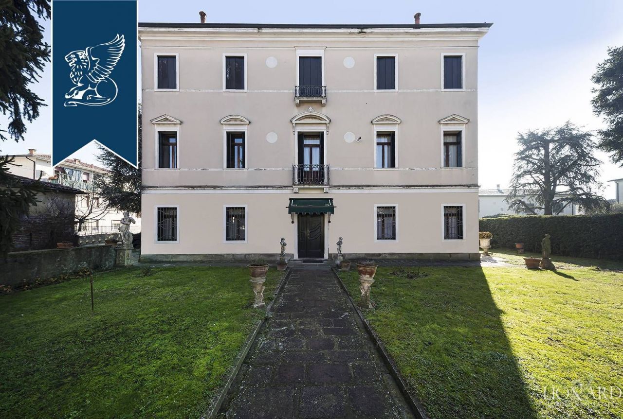 Villa en Padua, Italia, 800 m2 - imagen 1
