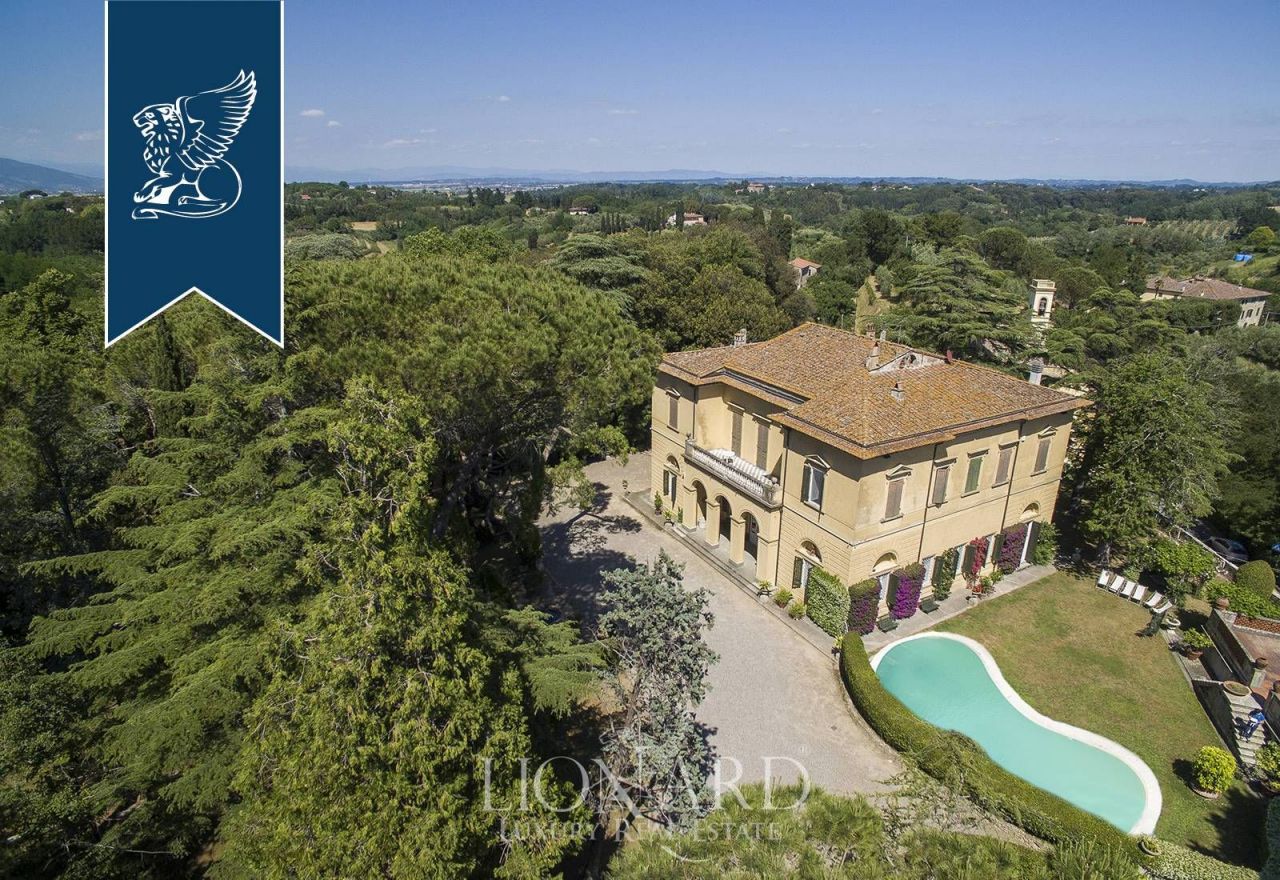 Villa in Fauglia, Italy, 850 sq.m - picture 1