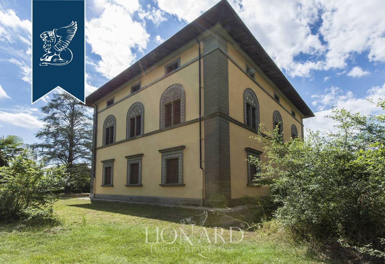 Villa en Arezzo, Italia, 7 000 m2 - imagen 1