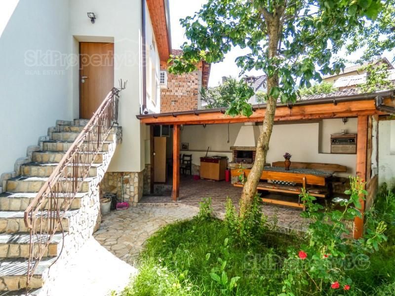 Villa in Saparewa Banja, Bulgarien, 144 m2 - Foto 1