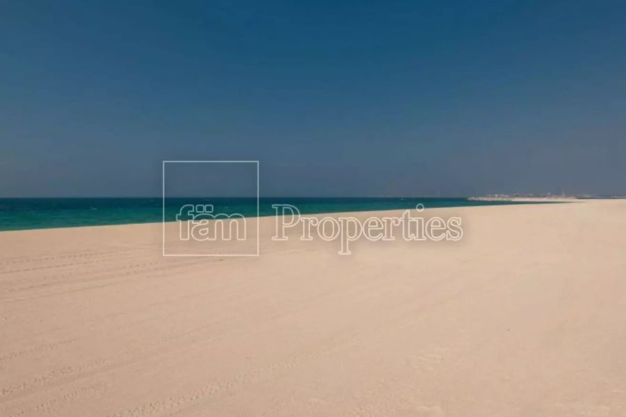 Grundstück in Dubai, VAE, 1 600 m2 - Foto 1