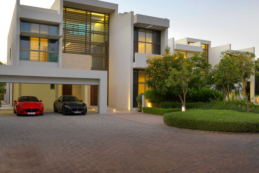 House Mohamed bin Rashid City, UAE, 595 sq.m - picture 1