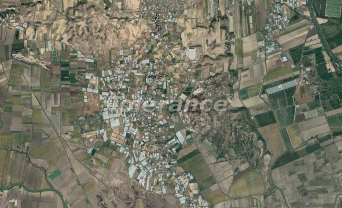 Land in Belek, Turkey, 43 923 sq.m - picture 1