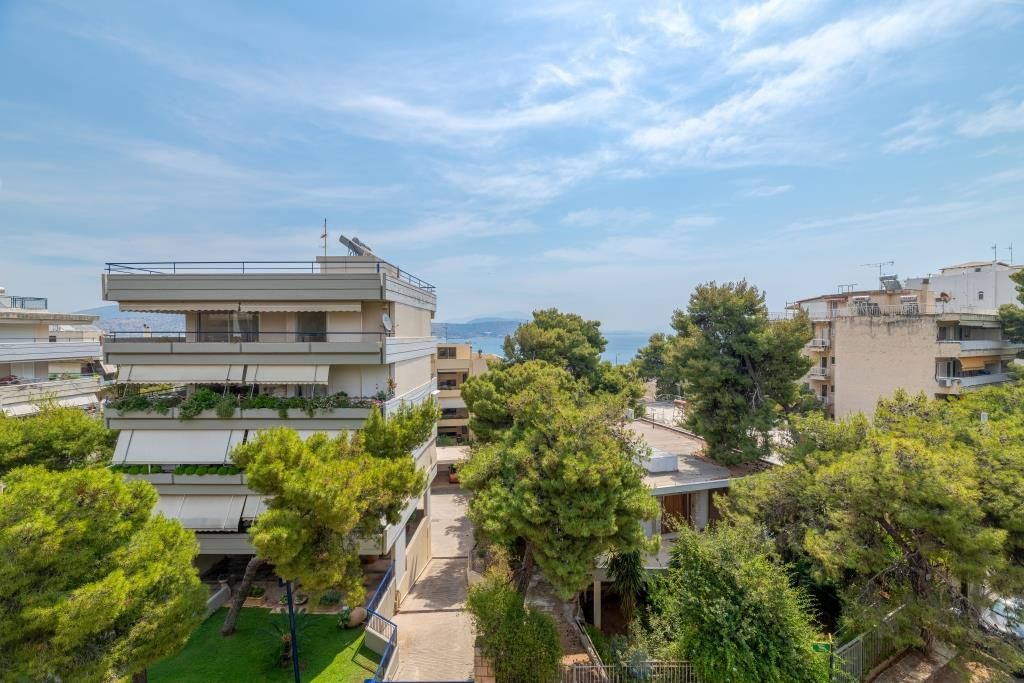 Apartment on Corfu, Greece, 94 sq.m - picture 1