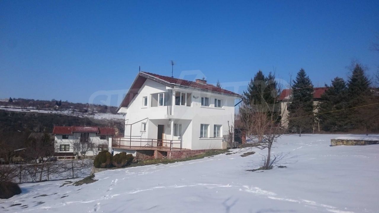 House in Ruse, Bulgaria, 160 sq.m - picture 1