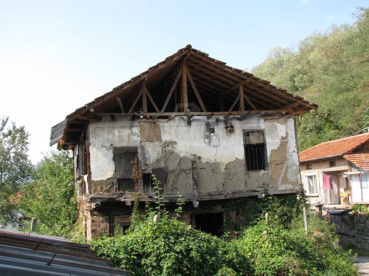 Haus in Trojan, Bulgarien, 290 m2 - Foto 1