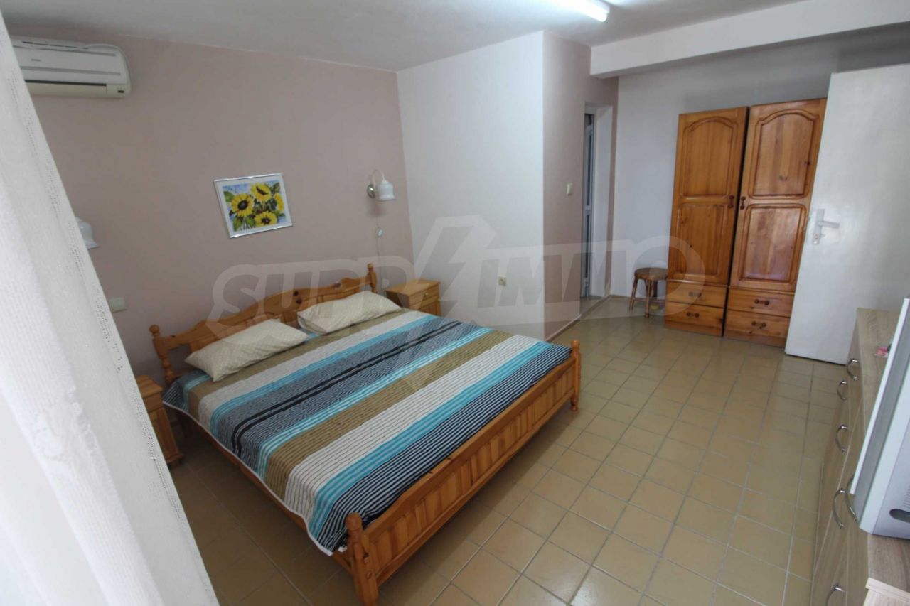 Apartment in Primorsko, Bulgaria, 160 sq.m - picture 1