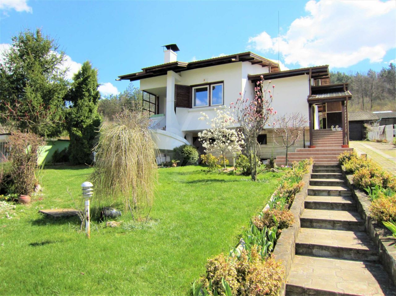 House in Lovech, Bulgaria, 240 sq.m - picture 1