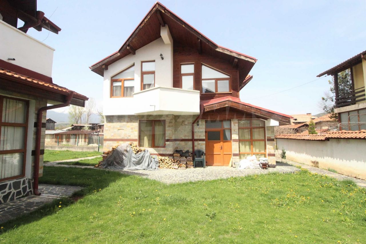 House in Bansko, Bulgaria, 140 sq.m - picture 1