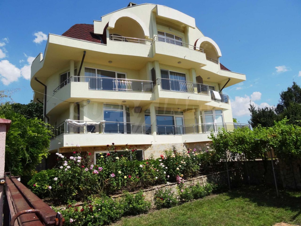 Casa en Balchik, Bulgaria, 628 m2 - imagen 1