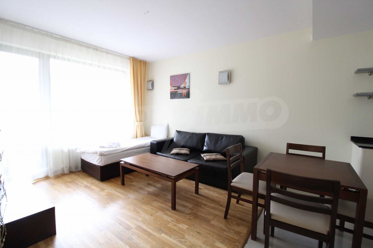 Apartment in Razlog, Bulgaria, 135.55 sq.m - picture 1
