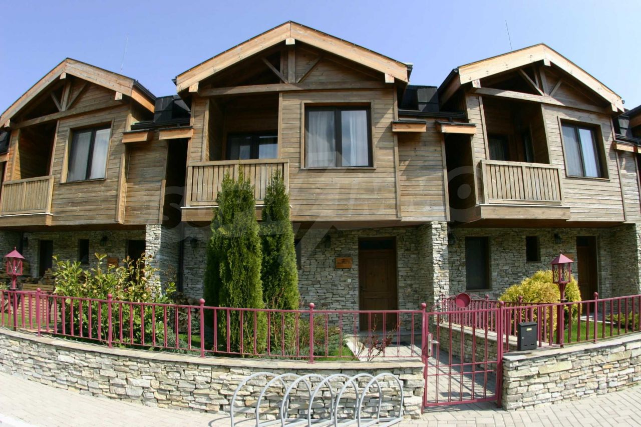 Casa en Bansko, Bulgaria, 142.98 m2 - imagen 1