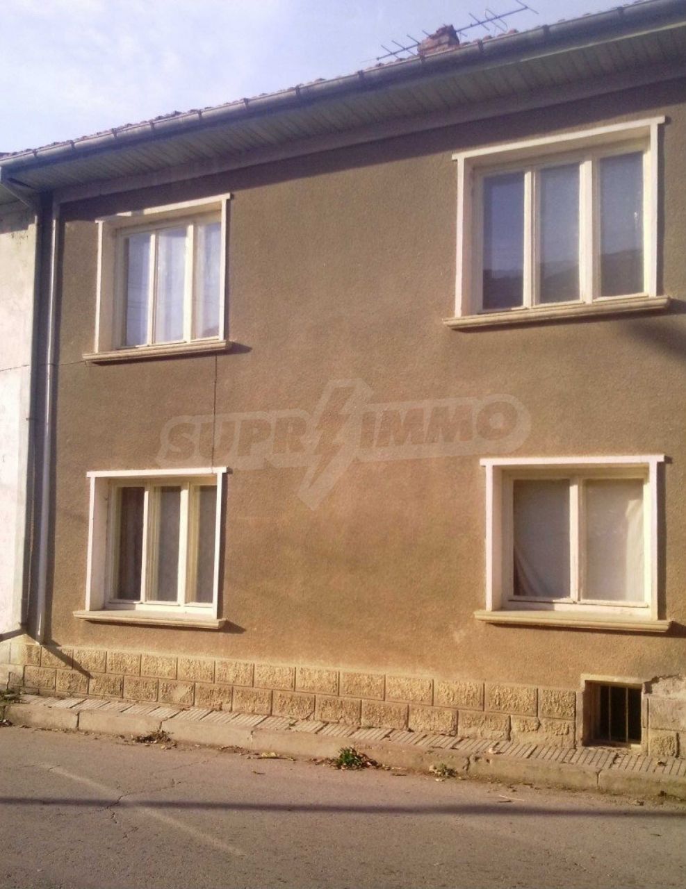 House in Apriltsi, Bulgaria, 182 sq.m - picture 1