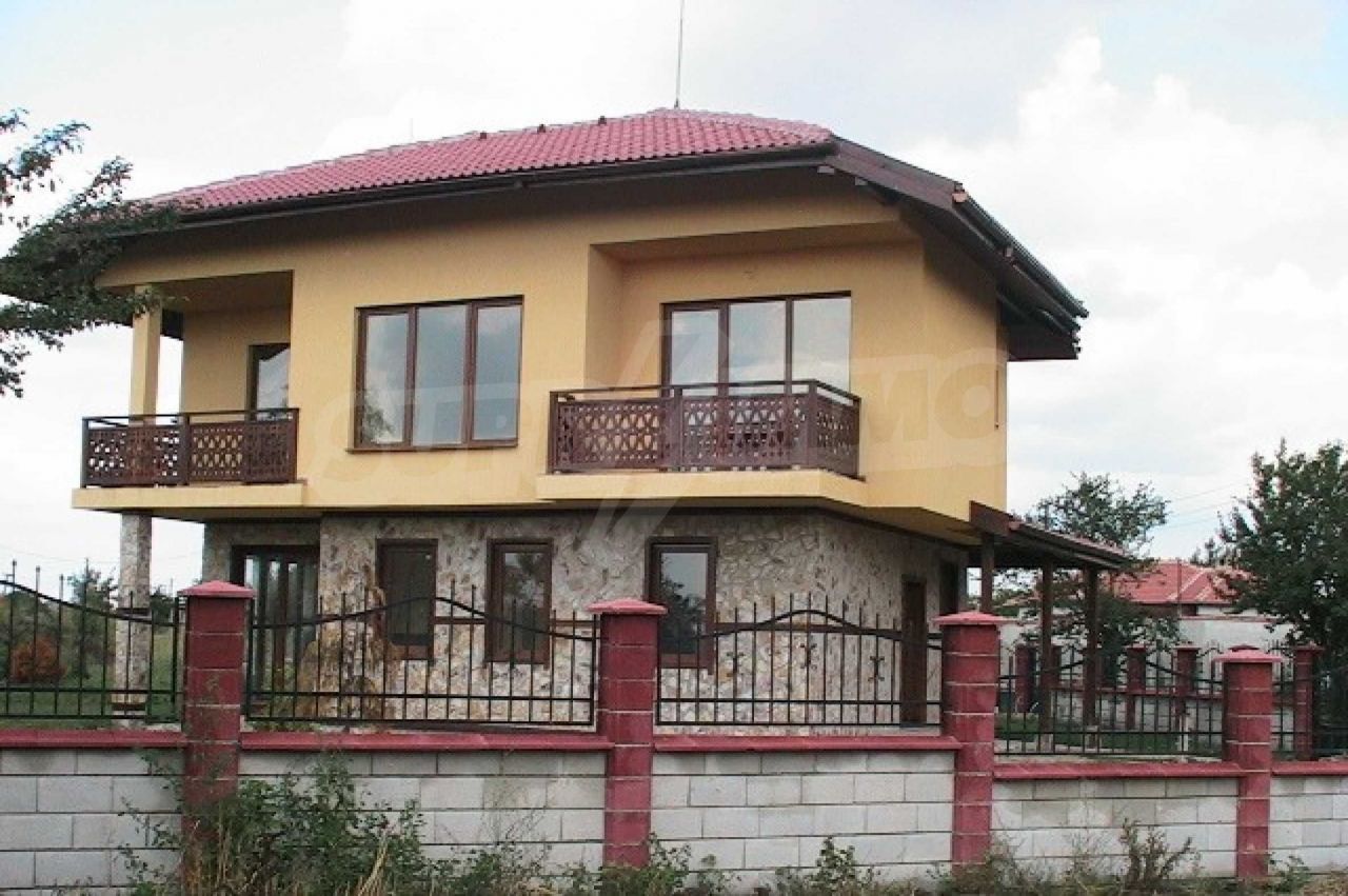 House in Balchik, Bulgaria, 132 sq.m - picture 1