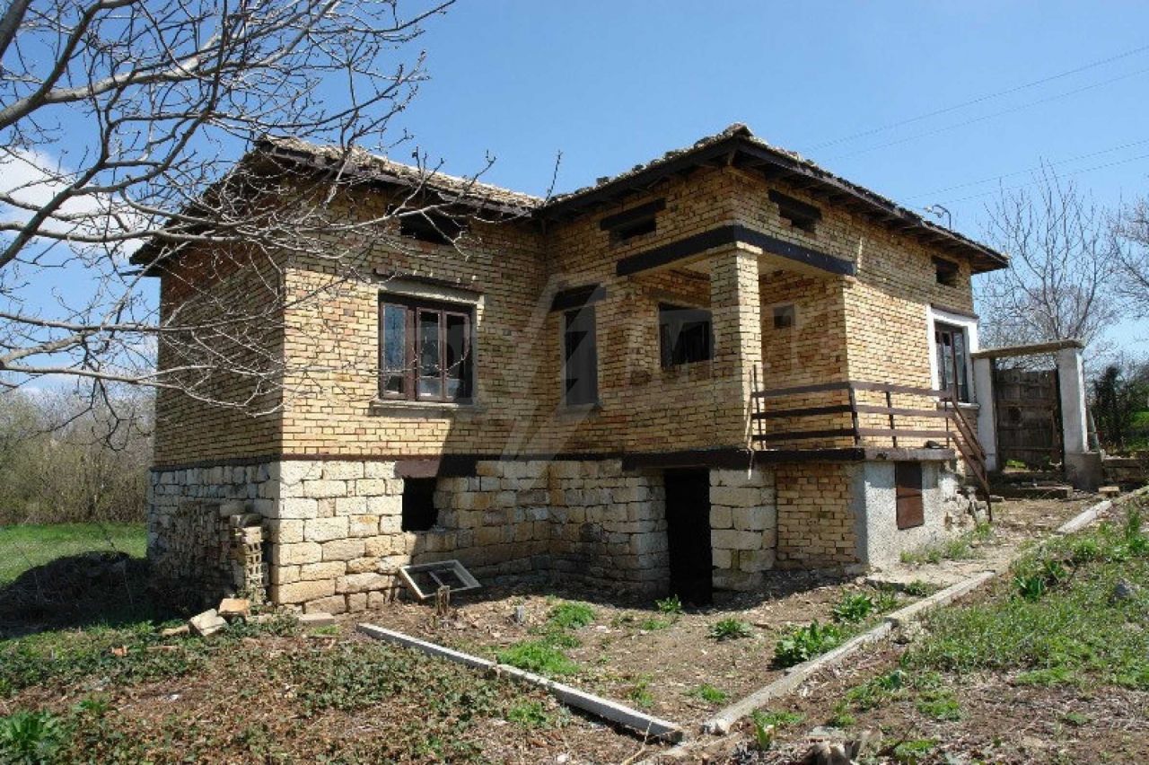House in Ruse, Bulgaria, 110 sq.m - picture 1