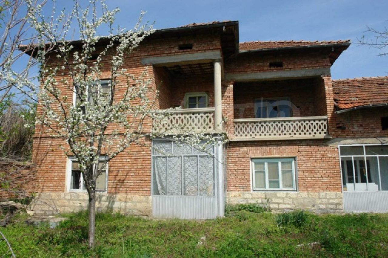 Maison en Roussé, Bulgarie, 160 m2 - image 1