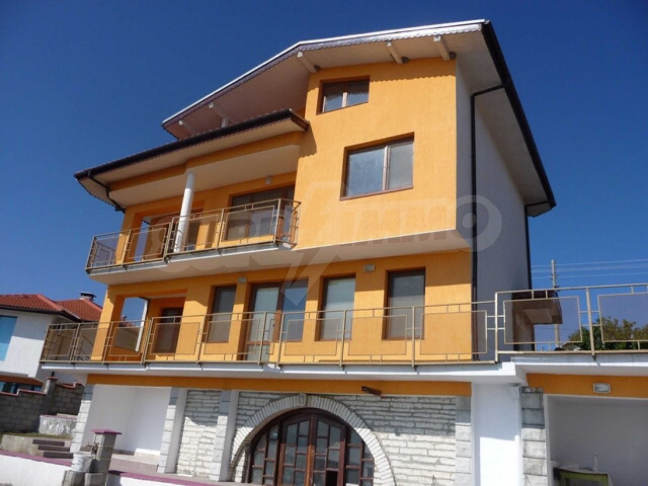 House in Albena, Bulgaria, 298 sq.m - picture 1