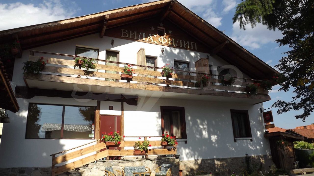 House in Bansko, Bulgaria, 650 sq.m - picture 1